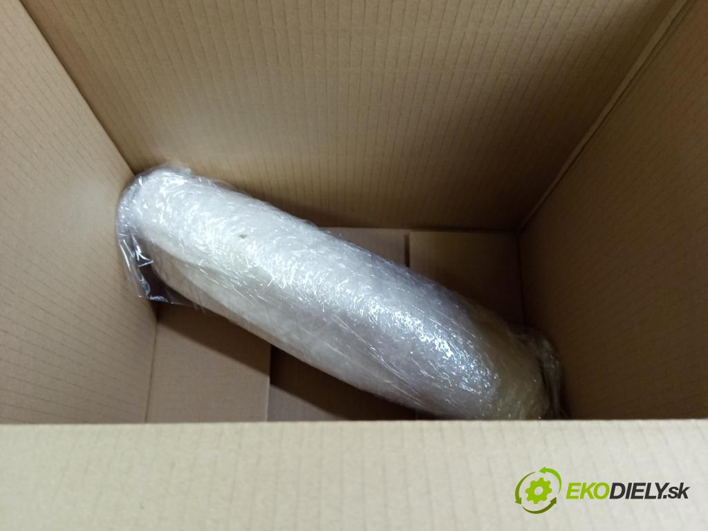 Renault Megane IV 2016-2024 1.3 Tce 140 HP manual 103 kW 1332 cm3 4- dvere zadné ľavé  (Kľučka dverí ostatné)