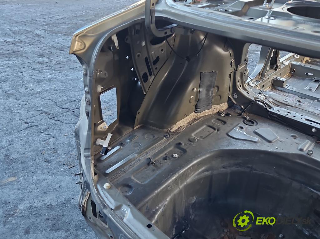 Toyota Corolla E21 2019- 1.8 16V 98 HP automatic 72 kW 1798 cm3 4- blatník zadné ľavý