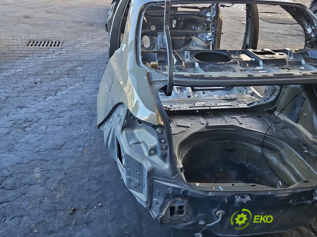 Toyota Corolla E21 2019- 1.8 16V 98 HP automatic 72 kW 1798 cm3 4- blatník zadné ľavý