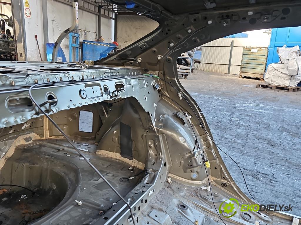 Toyota Corolla E21 2019- 1.8 16V 98 HP automatic 72 kW 1798 cm3 4- blatník zadné ľavý