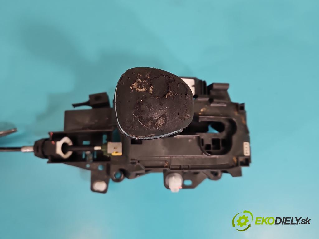 Toyota Corolla E21 2019- 1.8 16V 98 HP automatic 72 kW 1798 cm3 4- Páka: Změny: stupeň,rýchlosť 75G900 (Rýchlostná páka (kulisa))