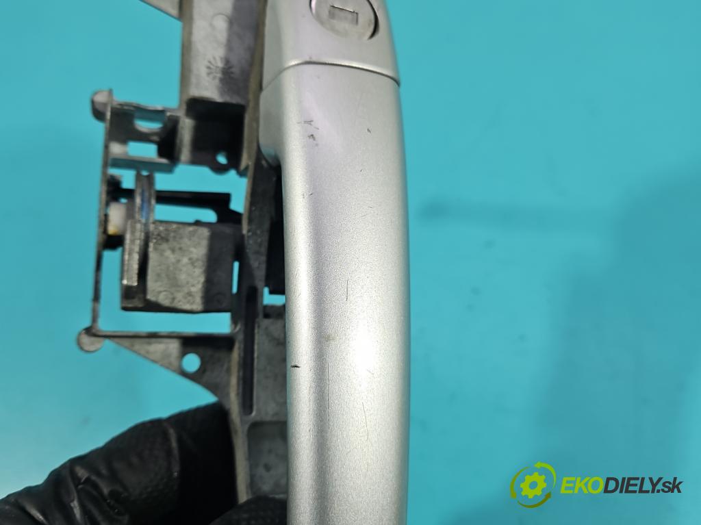 Citroen Berlingo II 2008-2018 1.6 hdi 90 hp manual 66,2 kW 1560 cm3 5- klika přední levé  (Vnější přední levá klika dveří)