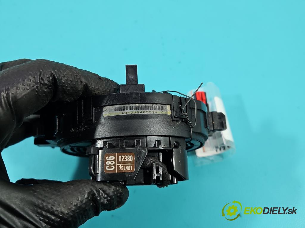 Toyota Corolla E21 2019- 1.8 16V 98 hp automatic 72 kW 1798 cm3 4- Páska: airbag  (Airbag)