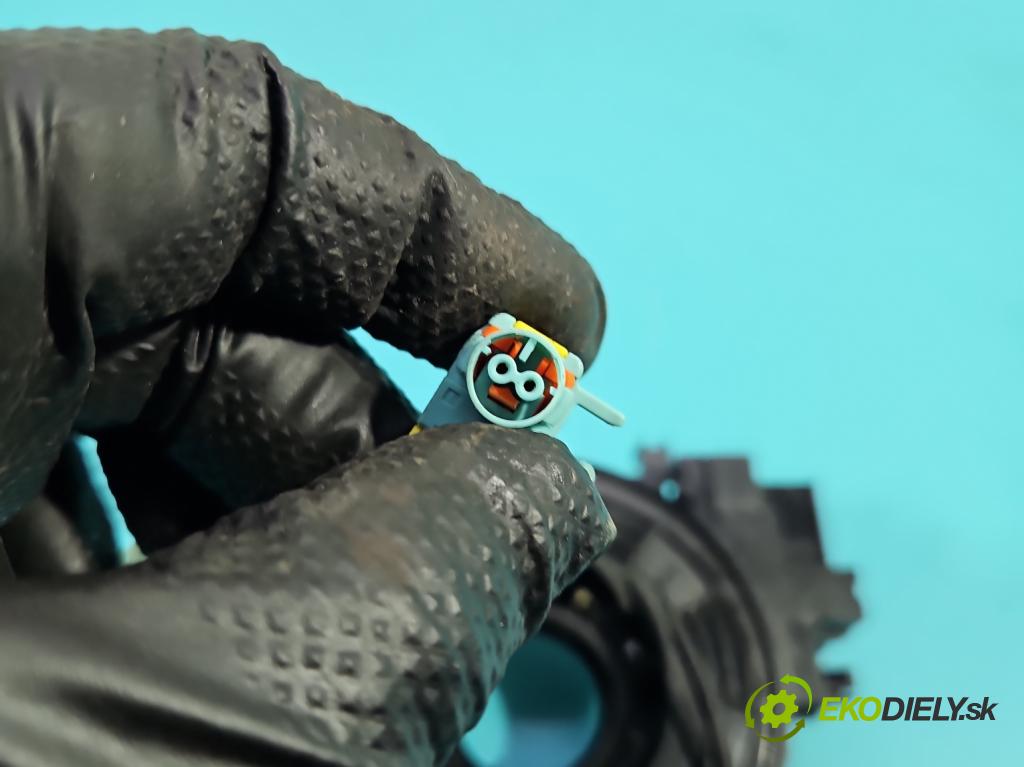 Toyota Corolla E21 2019- 1.8 16V 98 hp automatic 72 kW 1798 cm3 4- Páska: airbag  (Airbag)