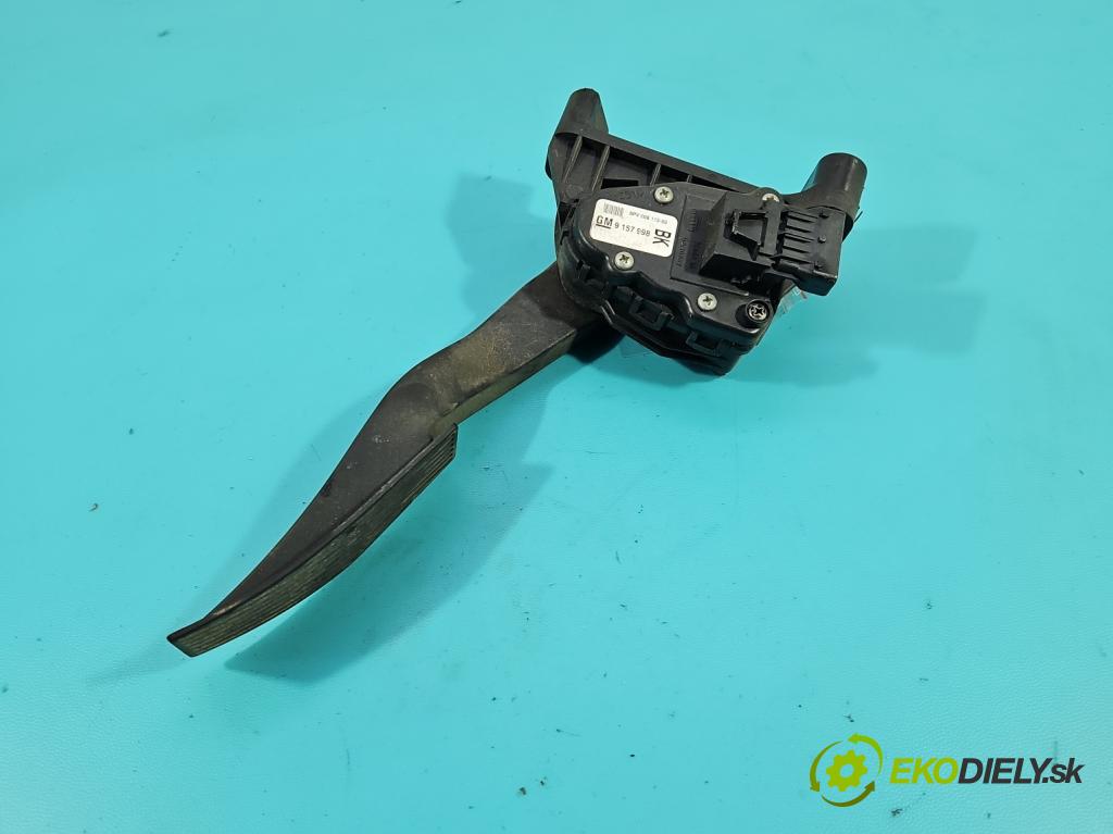 Opel Astra III 2004-2014 1.7 cdti 101 hp manual 74 kW 1686 cm3 5- pedal plyn: potenciometr: 9157998BK