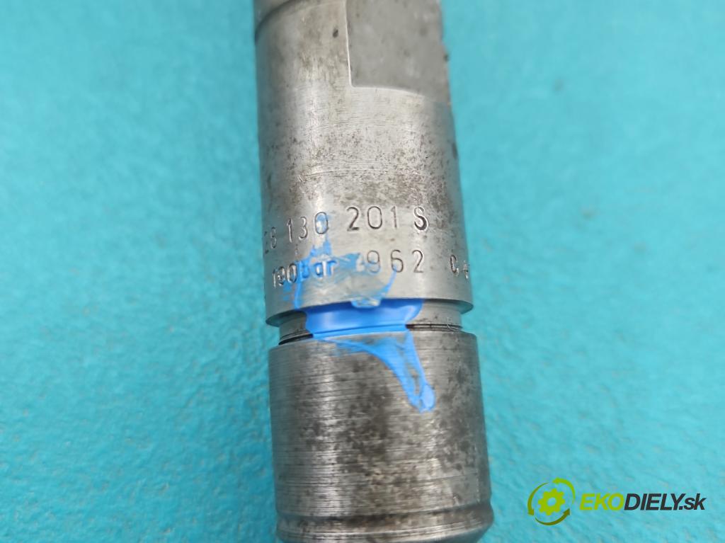 Seat Leon I 1999-2005 1.9 tdi 110 HP manual 81 kW 1896 cm3 5- vstrek 028130201S (Vstrekovač paliva)