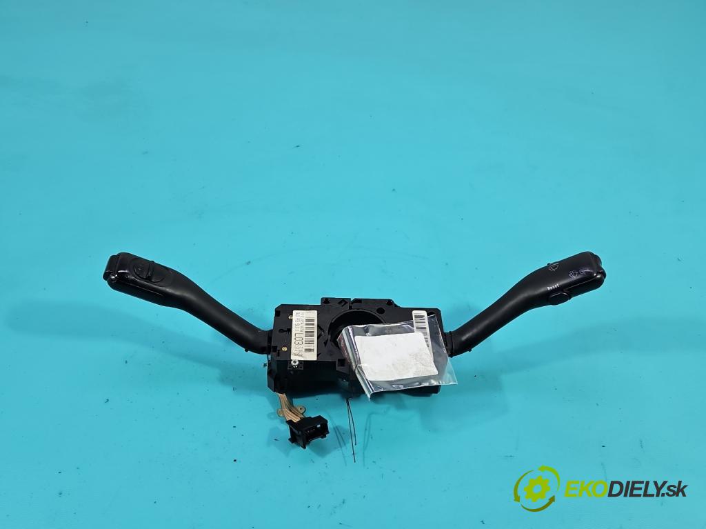 Seat Leon I 1999-2005 1.9 tdi 110 HP manual 81 kW 1896 cm3 5- prepínač komplex: 8L0953513J (Prepínacie páčky pod volantom)