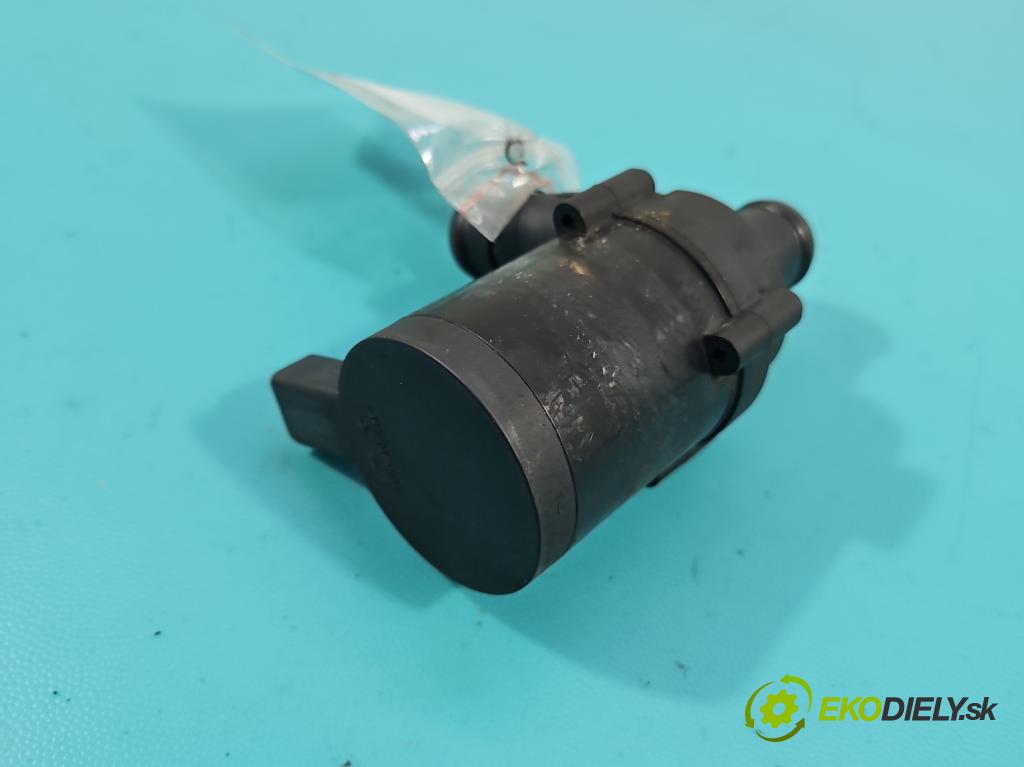 Skoda Yeti 2009-2017 1.2 TSI 105 HP manual 77 kW 1197 cm3 5- pompa obehu voda: 1K0965561L