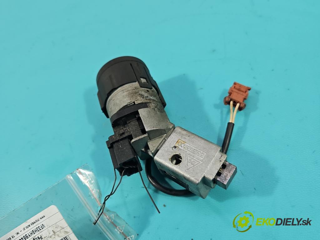 Peugeot 307 1.6 hdi 109 HP manual 80 kW 1560 cm3 5- Spínačka 9648445180 (Spínacia skrinka)