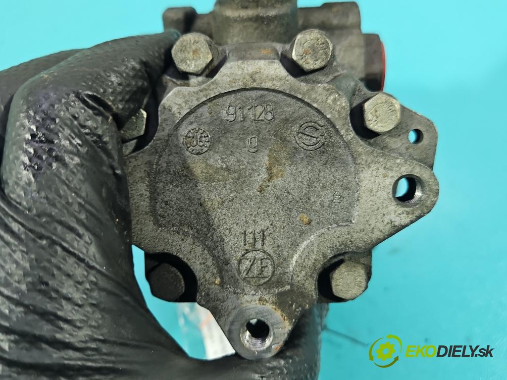 Audi A4 B7 2004-2008 2.0 tdi 140 hp manual 103 kW 1986 cm3 5- čerpadlo posilovač 8E0145155N (Servočerpadlo)