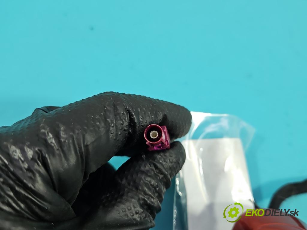 Audi Q5 2008-2016 2.0 TFSI 224hp automatic 165 kW 1984 cm3 5- Antena 8R0035503E