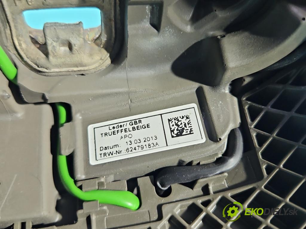 Audi Q5 2008-2016 2.0 TFSI 224hp automatic 165 kW 1984 cm3 5- volant 4L0419091AC (Volant)