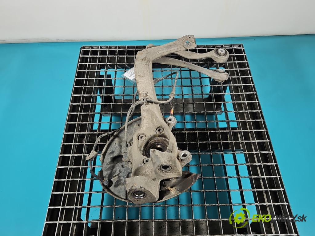 Audi A4 B7 2004-2008 2.0 tdi 140 hp manual 103 kW 1986 cm3 5- náboj pravé  (Náboj kola)