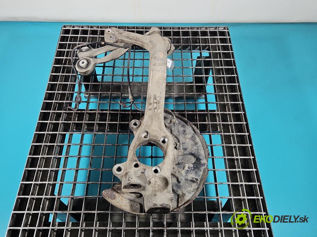 Audi A4 B7 2004-2008 2.0 tdi 140 hp manual 103 kW 1986 cm3 5- náboj levé  (Náboj kola)