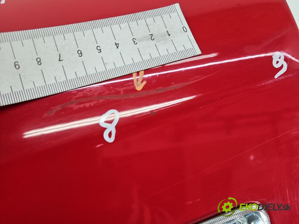 Audi A4 B7 2004-2008 2.0 tdi 140 hp manual 103 kW 1986 cm3 5- blatnik přední levý  (Levý přední blatník)