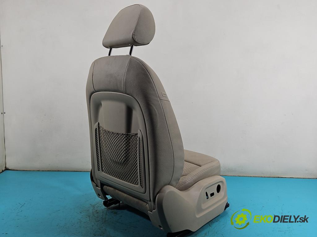 Audi Q5 2008-2016 2.0 TFSI 224hp automatic 165 kW 1984 cm3 5- Sedačka pravý  (Sedadlo)