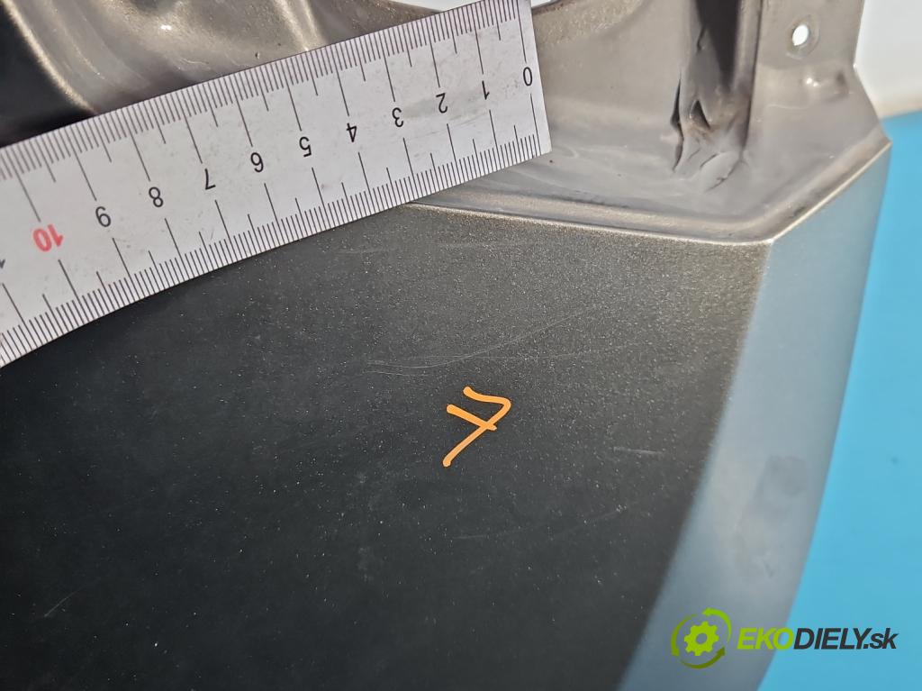 Toyota Corolla E21 2019- 1.8 16V 98 hp automatic 72 kW 1798 cm3 4- zadní kufrové dveře (Zadní kapota (kufr))