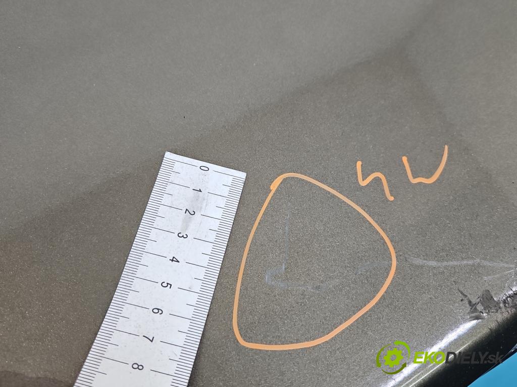 Toyota Corolla E21 2019- 1.8 16V 98 hp automatic 72 kW 1798 cm3 4- zadní kufrové dveře (Zadní kapota (kufr))