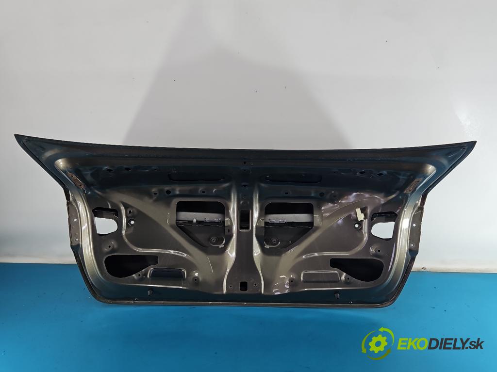 Toyota Corolla E21 2019- 1.8 16V 98 hp automatic 72 kW 1798 cm3 4- zadní kufrové dveře (Zadní kapota (kufr))