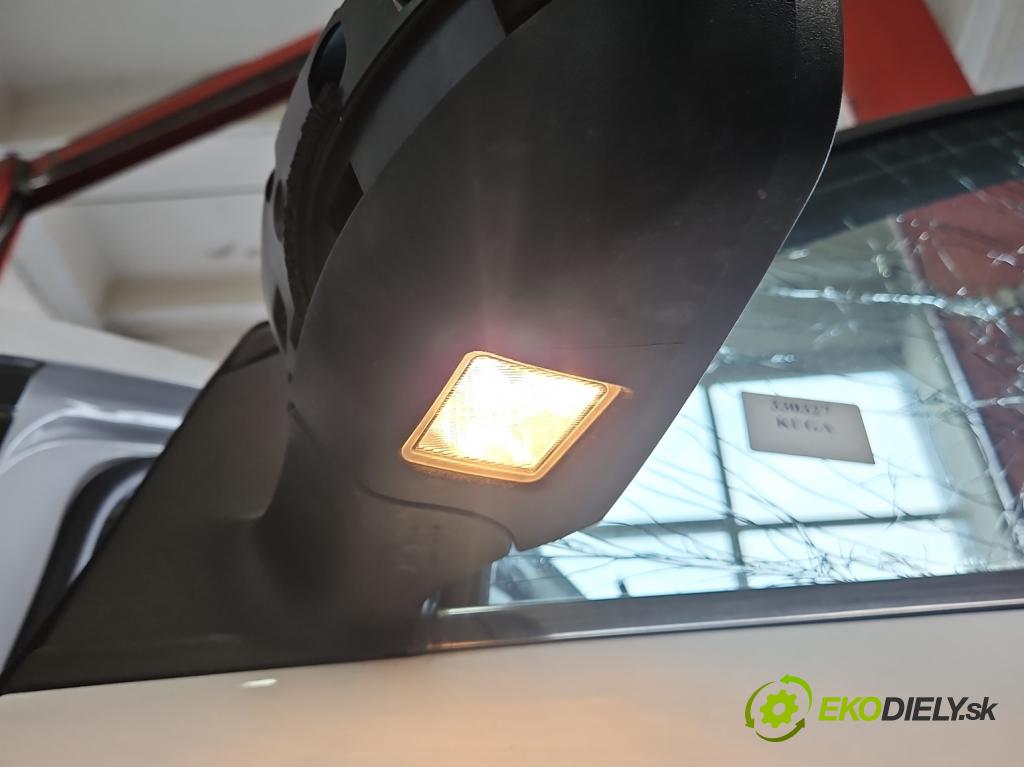 Ford Kuga Mk2 2013-2019 1.5 120 HP manual 88.3 kW 1498 cm3 5- zrkadlo ľavé (Kľučka dverí ostatné)