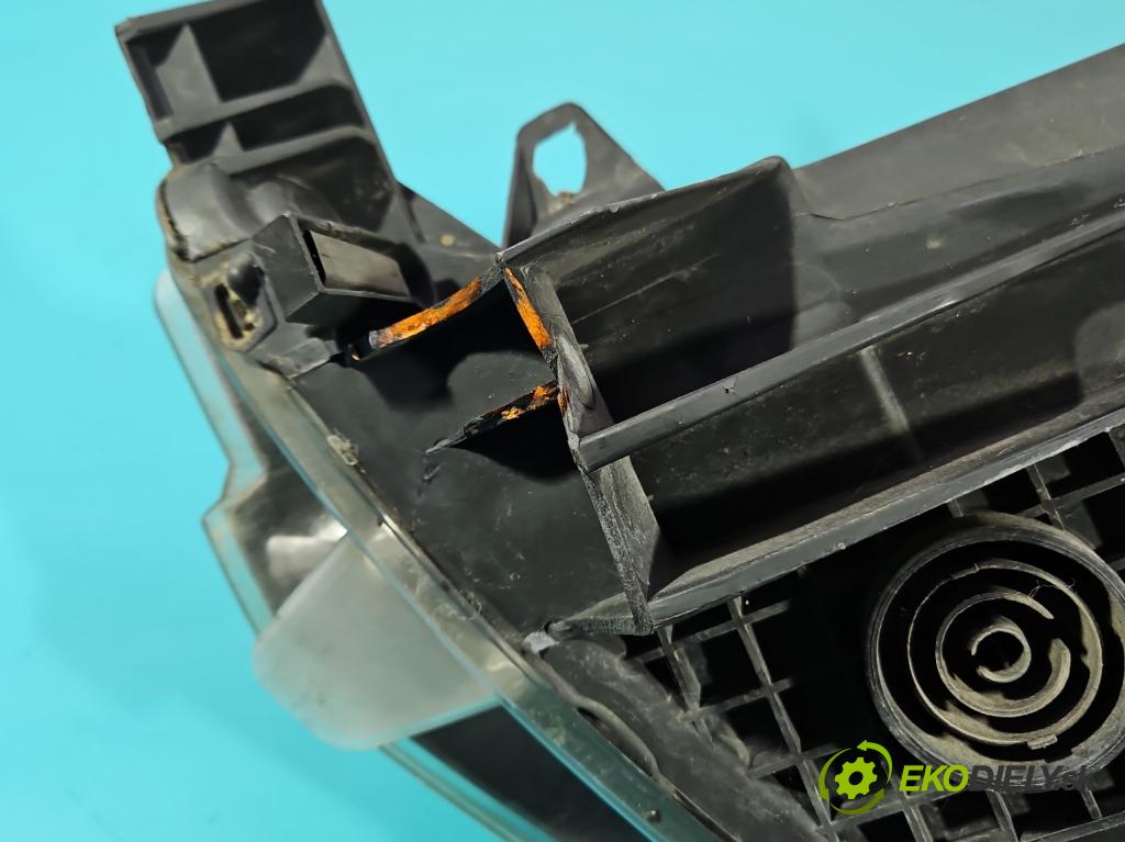 Citroen Berlingo II 2008-2018 1.6 hdi 90 HP manual 66.2 kW 1560 cm3 5- Reflektor: pravý 9682828180 (Svetlo predné pravé)