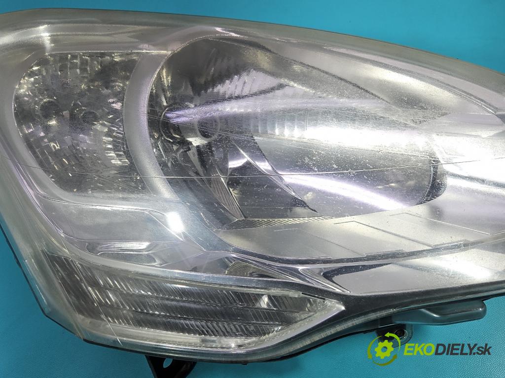 Citroen Berlingo II 2008-2018 1.6 hdi 90 HP manual 66.2 kW 1560 cm3 5- Reflektor: pravý 9682828180 (Svetlo predné pravé)