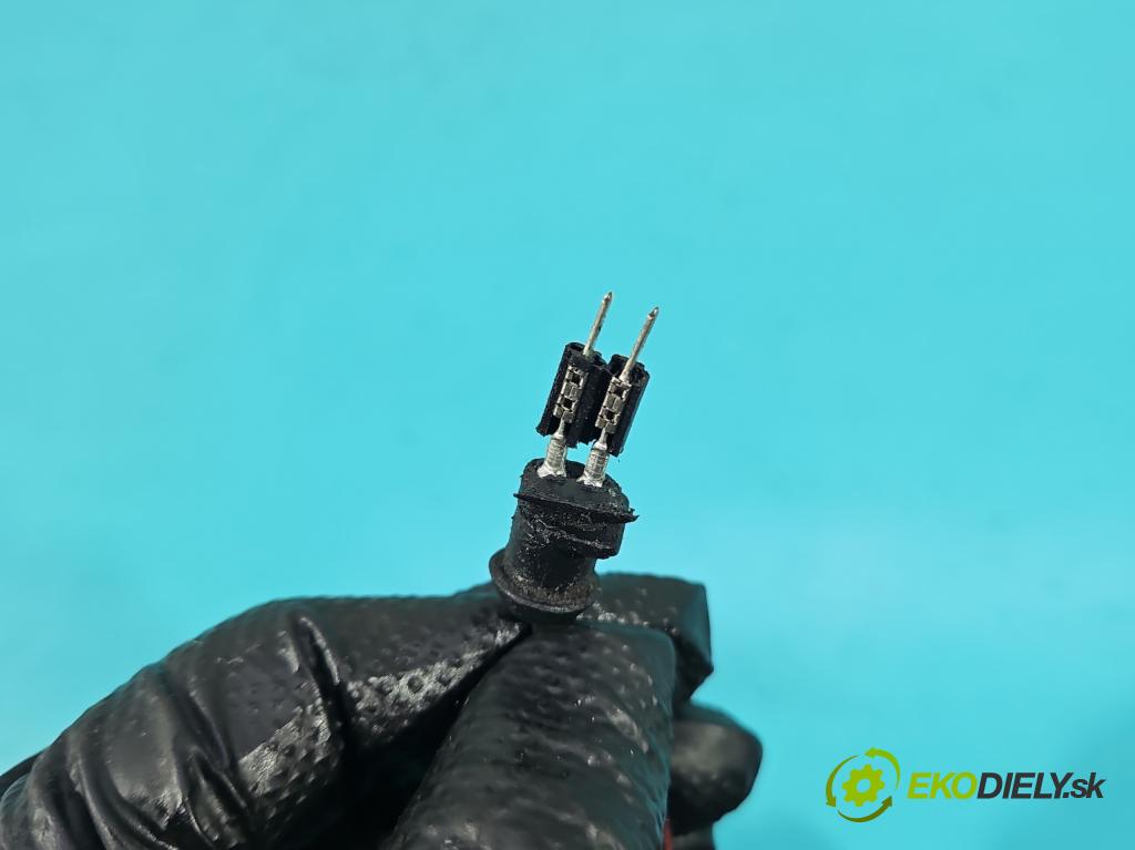 Audi A4 B7 2004-2008 2.0 tdi 140 HP manual 103 kW 1986 cm3 5- Kompresor: klimatizácie 8E0260805BA (Kompresor klimatizácie)