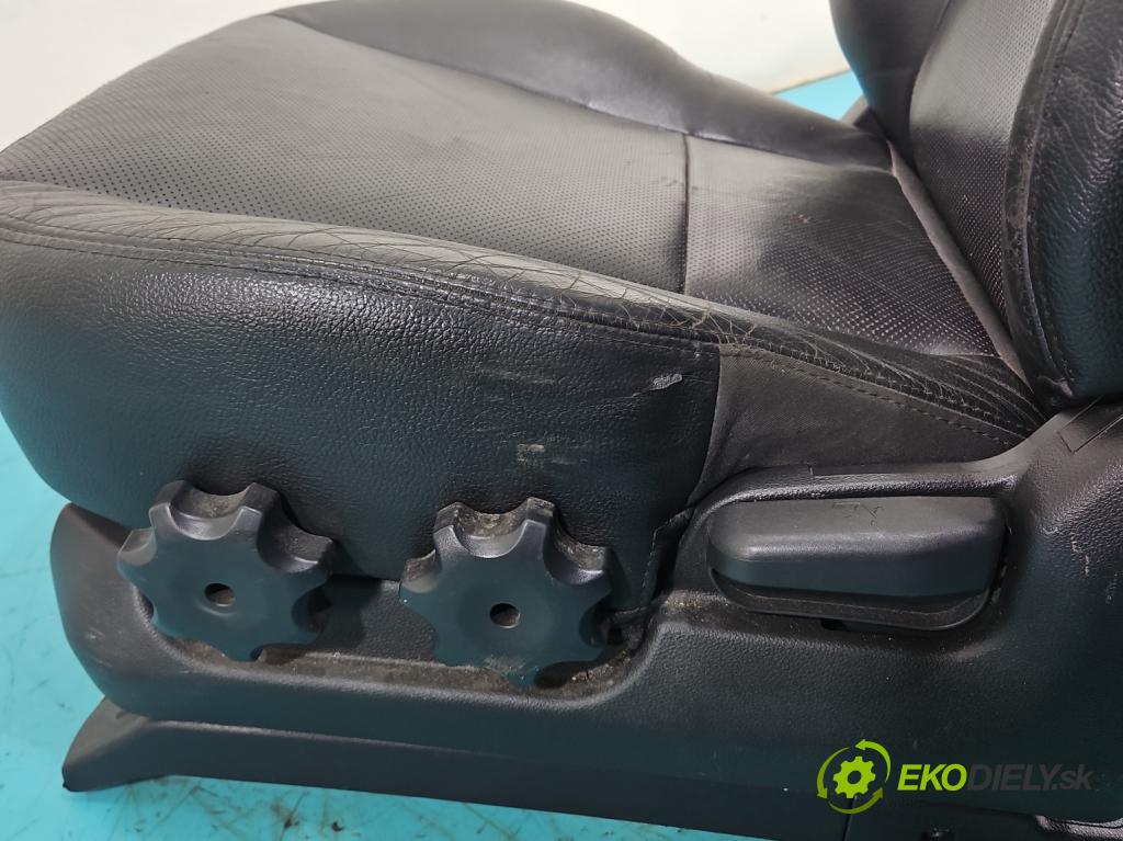Kia Sportage II 2004-2010 2.0 crdi 136hp manual 100 kW 1991 cm3 5- Sedadlo levý  (Sedadlo)