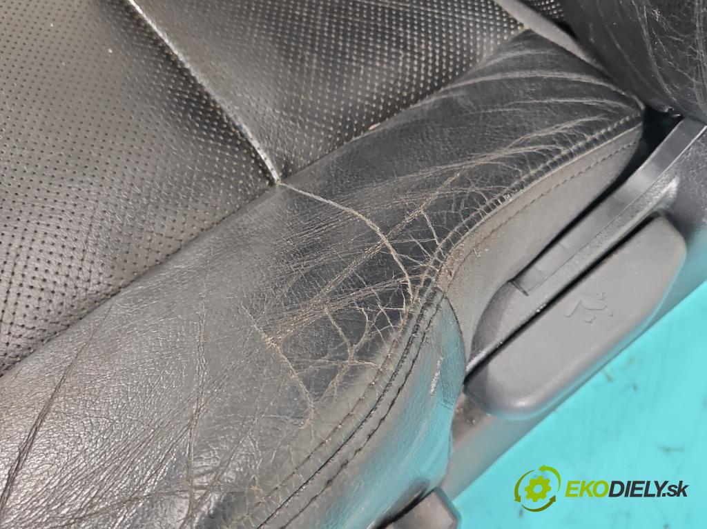 Kia Sportage II 2004-2010 2.0 crdi 136hp manual 100 kW 1991 cm3 5- Sedadlo levý  (Sedadlo)