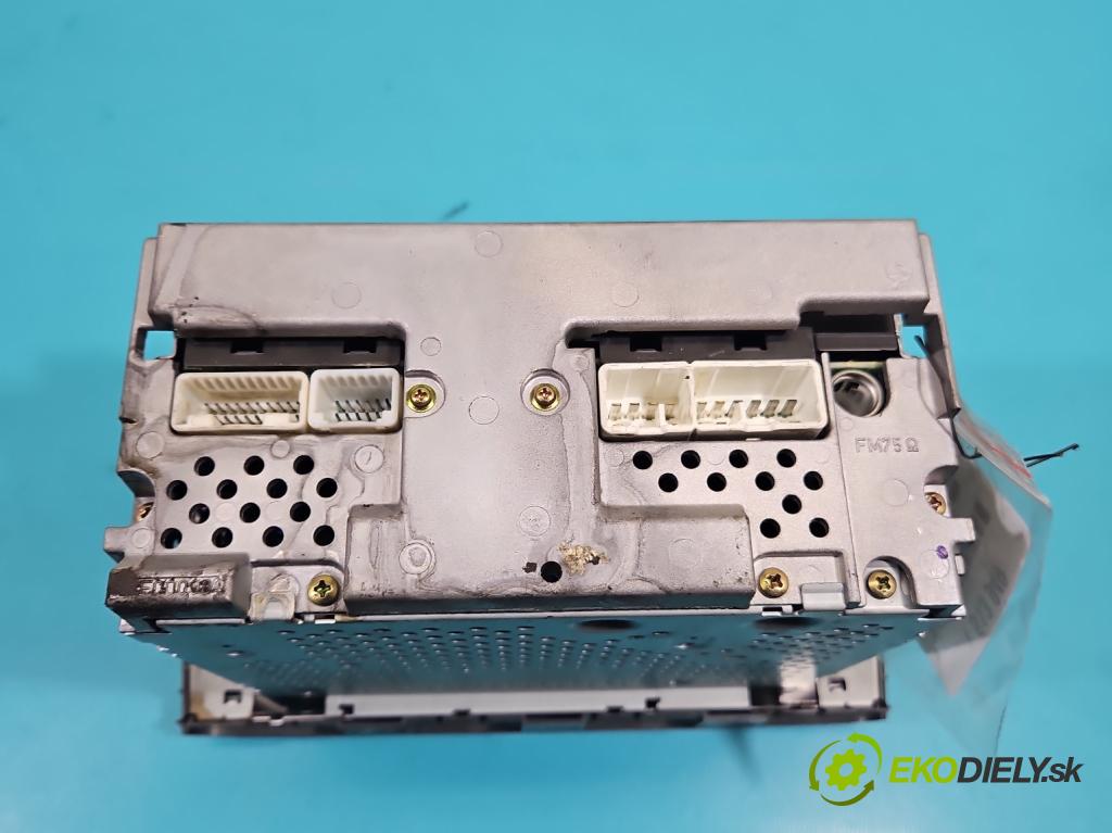 Toyota Avensis II T25 2003-2008 2.0 D4D 110 HP manual 81 kW 1995 cm3 5- Radio originál 86120-05080