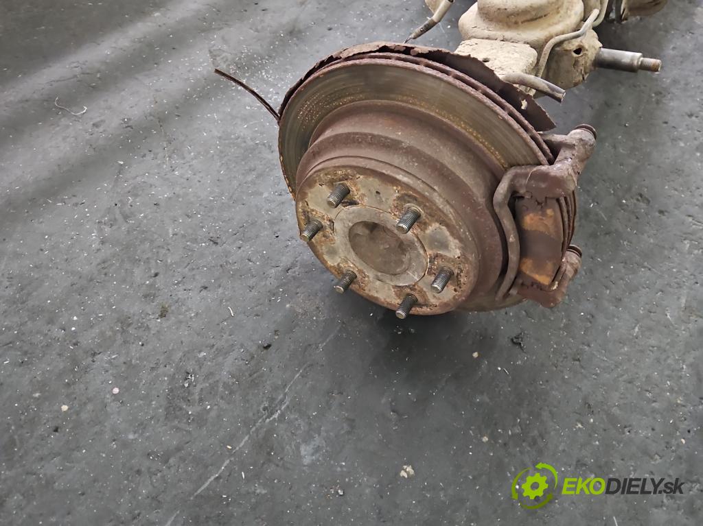 Opel Frontera B 1998-2004 2.2 16V 136 HP manual 100 kW 2198 cm3 5- Most: zadní: