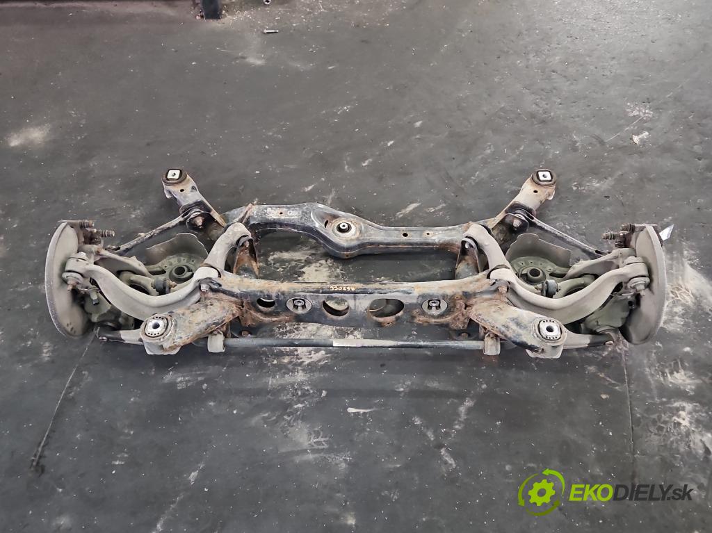 Audi Q5 2008-2016 2.0 TFSI 224 hp automatic 165 kW 1984 cm3 5- zadní výztuha  (Zadní výztuha)