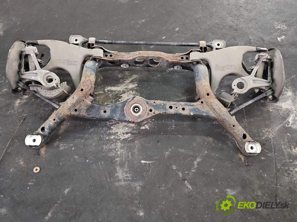 Audi Q5 2008-2016 2.0 TFSI 224 hp automatic 165 kW 1984 cm3 5- zadní výztuha  (Zadní výztuha)