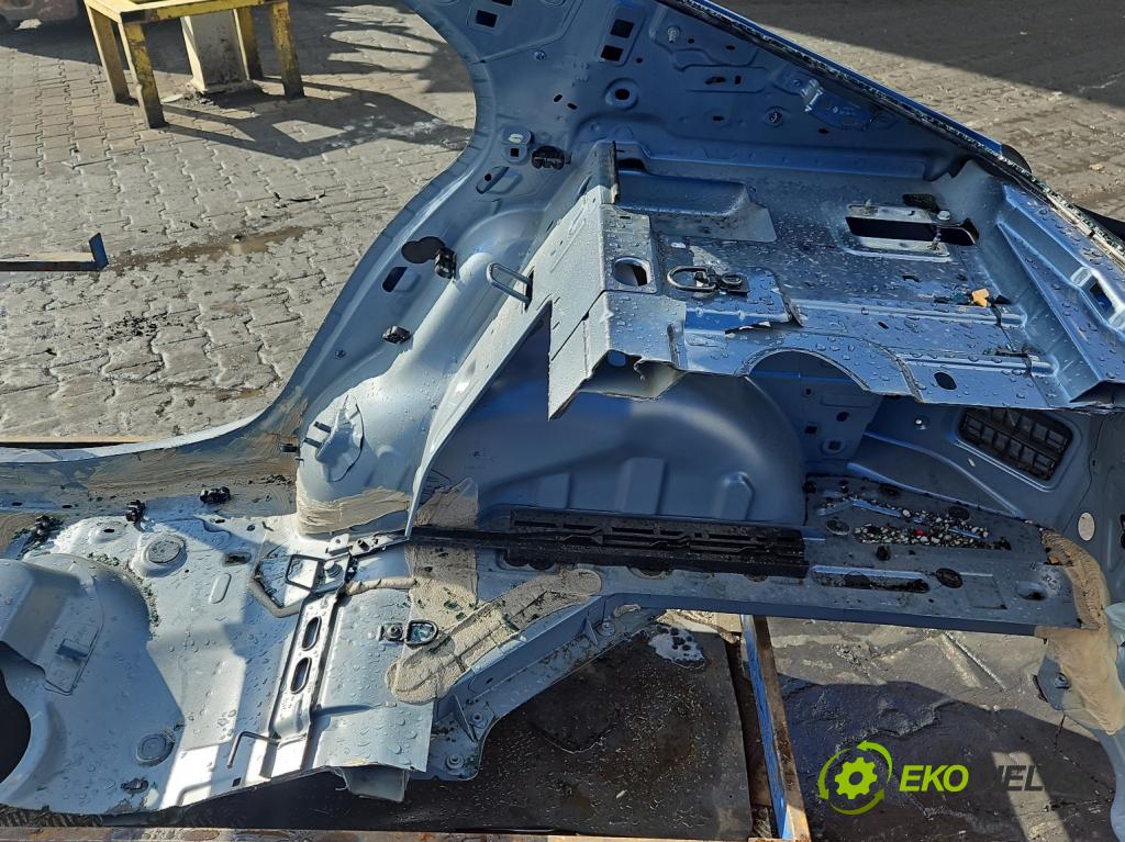 Renault Megane IV 2016-2024 1.3 Tce 140 HP manual 103 kW 1332 cm3 4- blatník zadné pravý