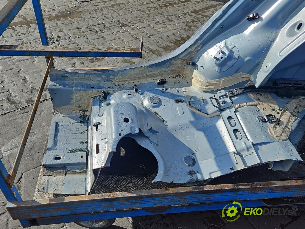 Renault Megane IV 2016-2024 1.3 Tce 140 HP manual 103 kW 1332 cm3 4- blatník zadné pravý