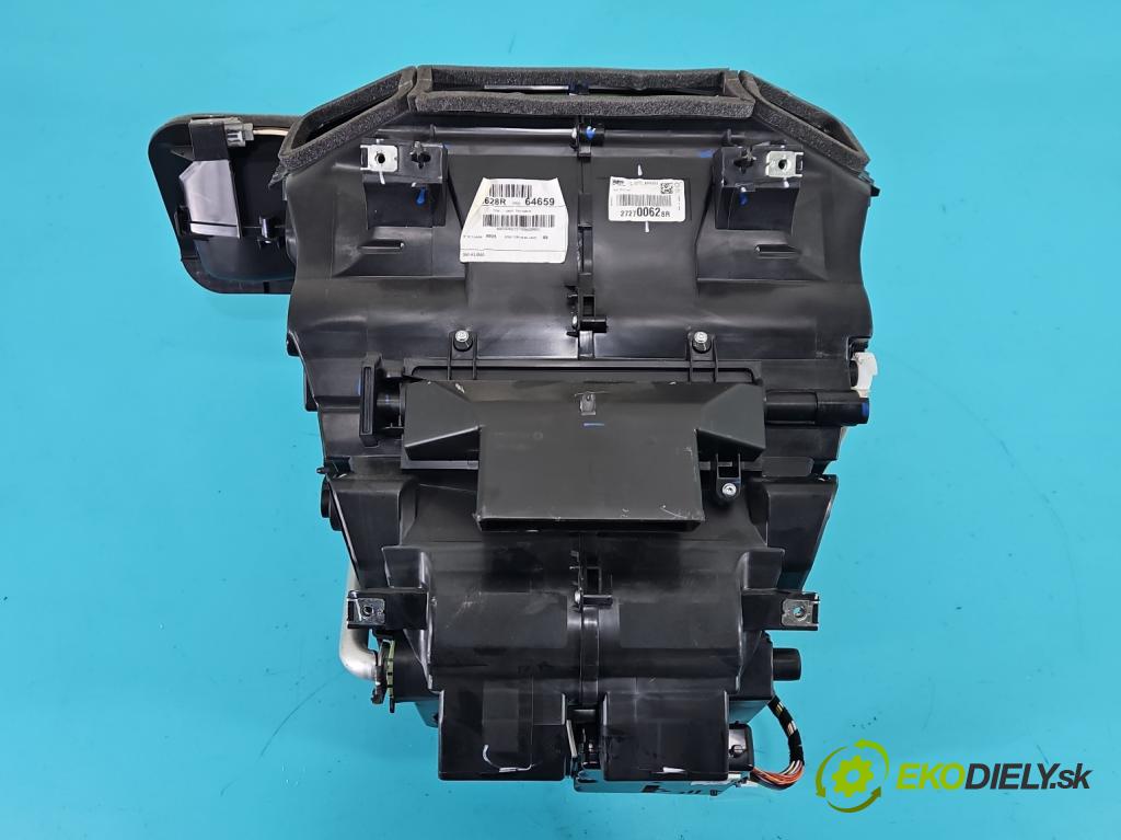 Renault Megane IV 2016-2024 1.3 Tce 140 hp manual 103 kW 1332 cm3 4- radiátor 272700628R (Radiátor topení)