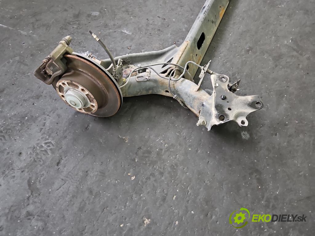 Renault Megane IV 2016-2024 1.3 Tce 140 hp manual 103 kW 1332 cm3 4- zadní výztuha  (Zadní výztuha)