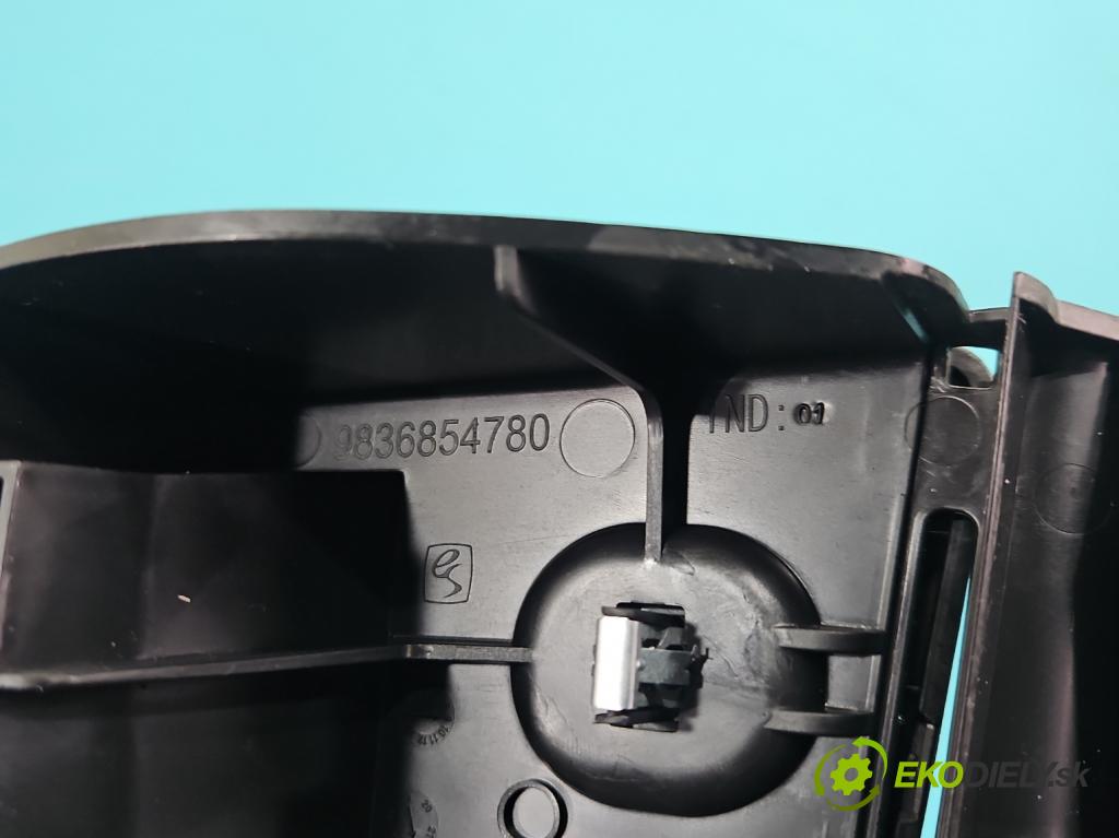 Opel Astra VI 2022- 1.5 cdti 131 HP manual 96 kW 1499 cm3 5- kryt plast 9836854780