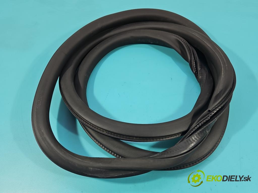 Opel Astra VI 2022- 1.5 cdti 131 hp manual 96 kW 1499 cm3 5- Těsnění: dveře zadní levé 9838513980 (Karoserie ostatní)