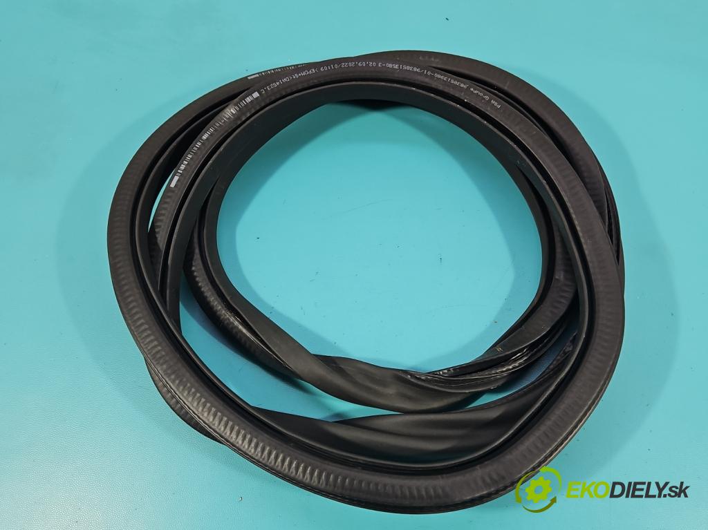 Opel Astra VI 2022- 1.5 cdti 131 HP manual 96 kW 1499 cm3 5- Těsnění: dvere zadné pravé 9838513980 (Karoséria ostatné)