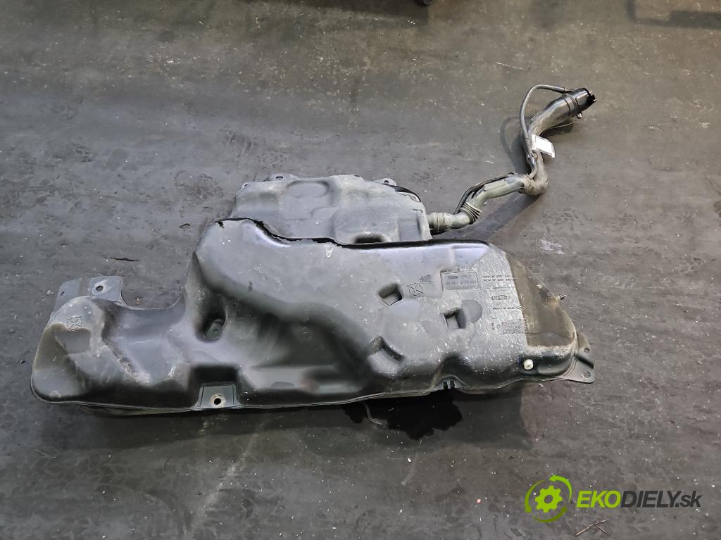 Renault Megane IV 2016-2024 1.3 Tce 140 hp manual 103 kW 1332 cm3 4- Nádrž: paliva 172026117R (Palivová nádrž)