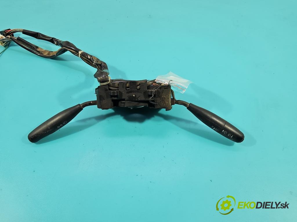 Opel Frontera B 1998-2004 2.2 16V 136 HP manual 100 kW 2198 cm3 5- prepínač komplex:  (Prepínacie páčky pod volantom)