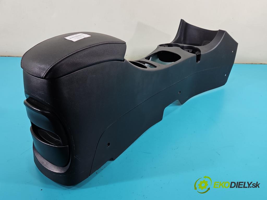 Kia Sportage II 2004-2010 2.0 crdi 136 HP manual 100 kW 1991 cm3 5- operadlo 84611-1E000 (Lakťová opierka)