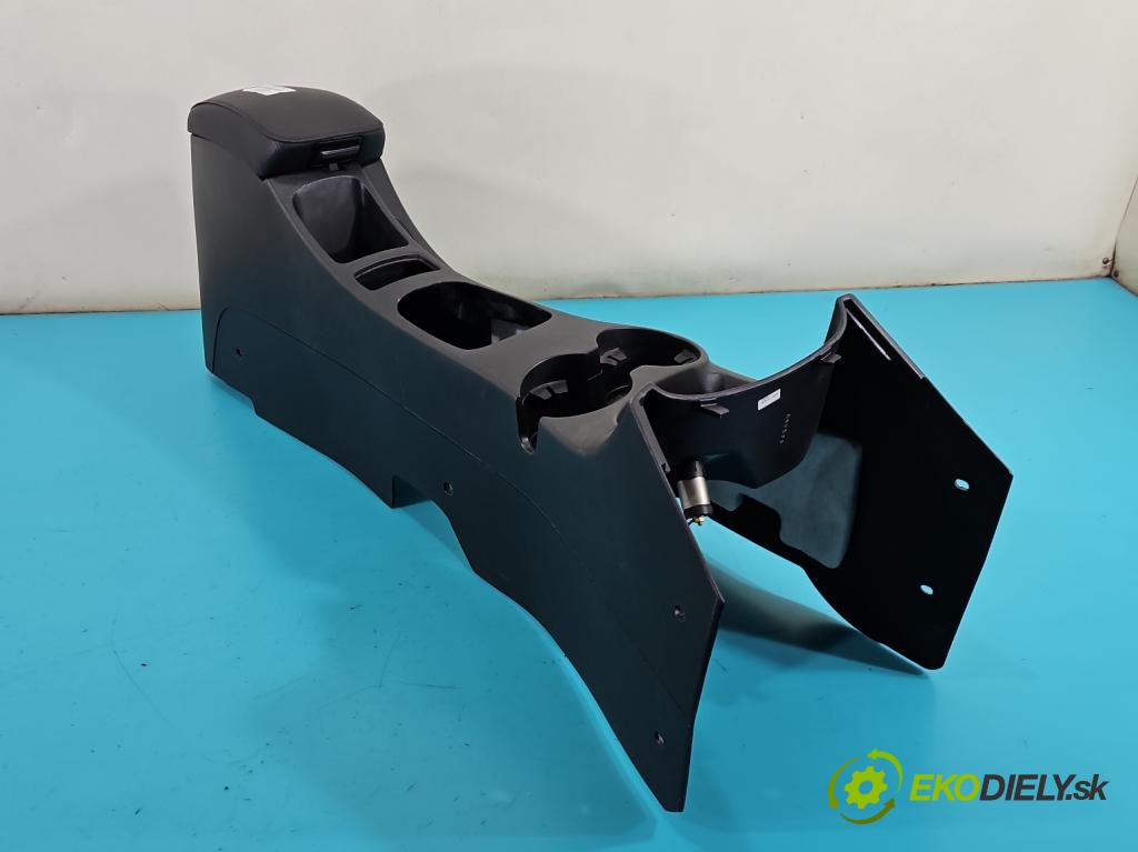 Kia Sportage II 2004-2010 2.0 crdi 136 HP manual 100 kW 1991 cm3 5- operadlo 84611-1E000 (Lakťová opierka)