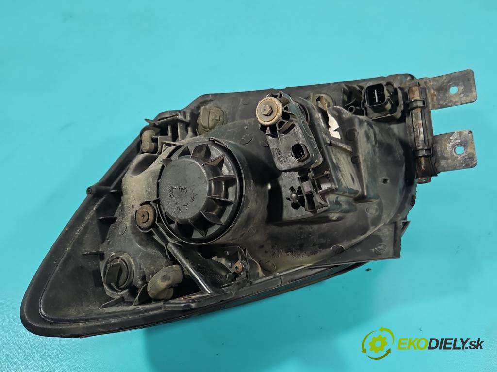 Kia Sportage II 2004-2010 2.0 crdi 136 HP manual 100 kW 1991 cm3 5- Reflektor: pravý  (Svetlo predné pravé)