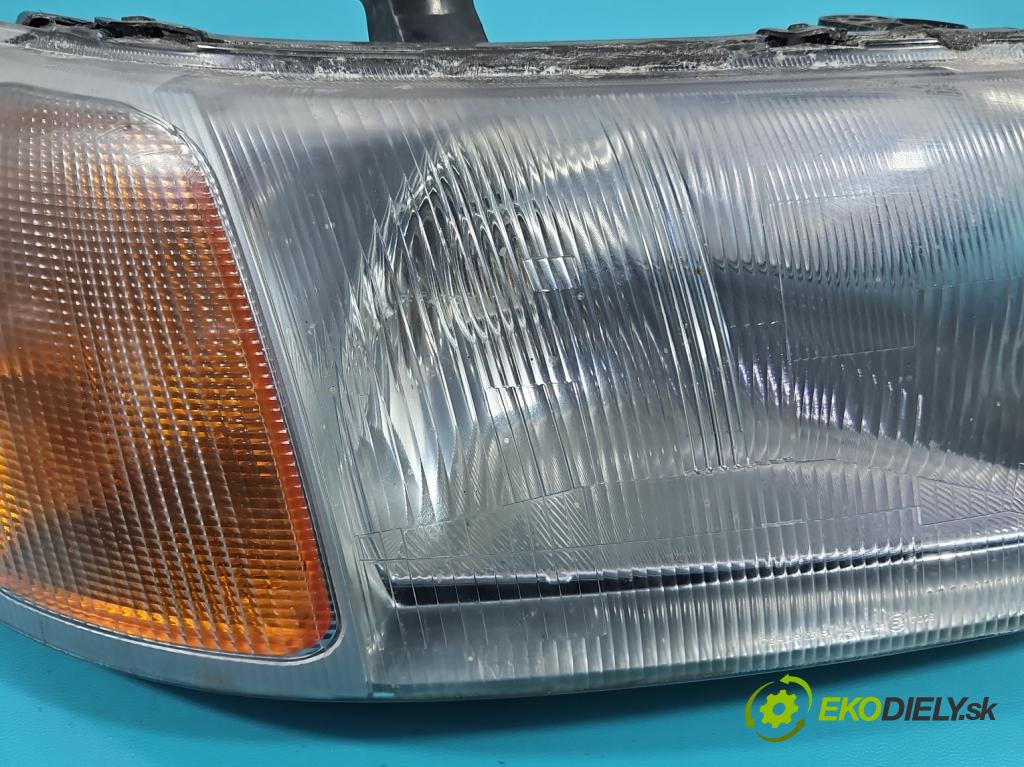 Land rover Freelander I 1998-2006 1.8 16V 120 HP manual 88 kW 1796 cm3 5- Reflektor: pravý  (Svetlo predné pravé)