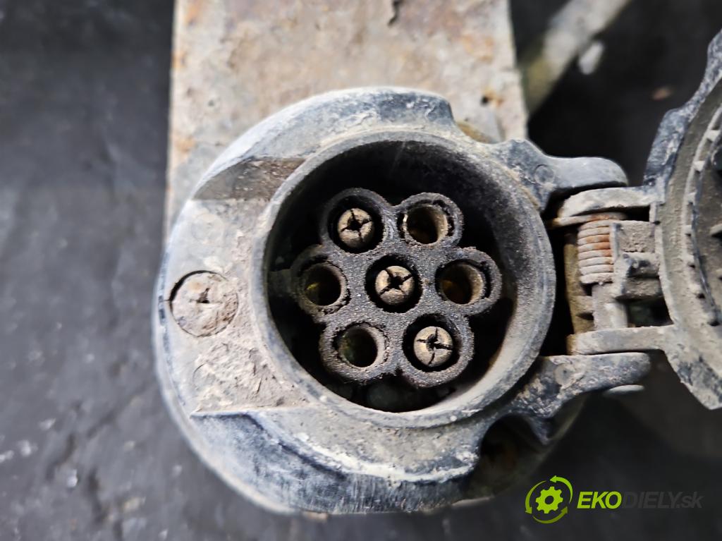 Land rover Freelander I 1998-2006 1.8 16V 120 hp manual 88 kW 1796 cm3 5- oko tažné  (Tažné zařízení)