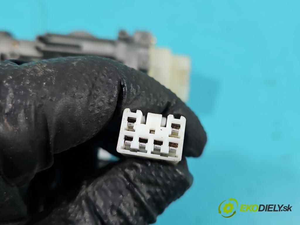 Kia Sportage II 2004-2010 2.0 crdi 136 HP manual 100 kW 1991 cm3 5- Spínačka  (Spínacia skrinka)