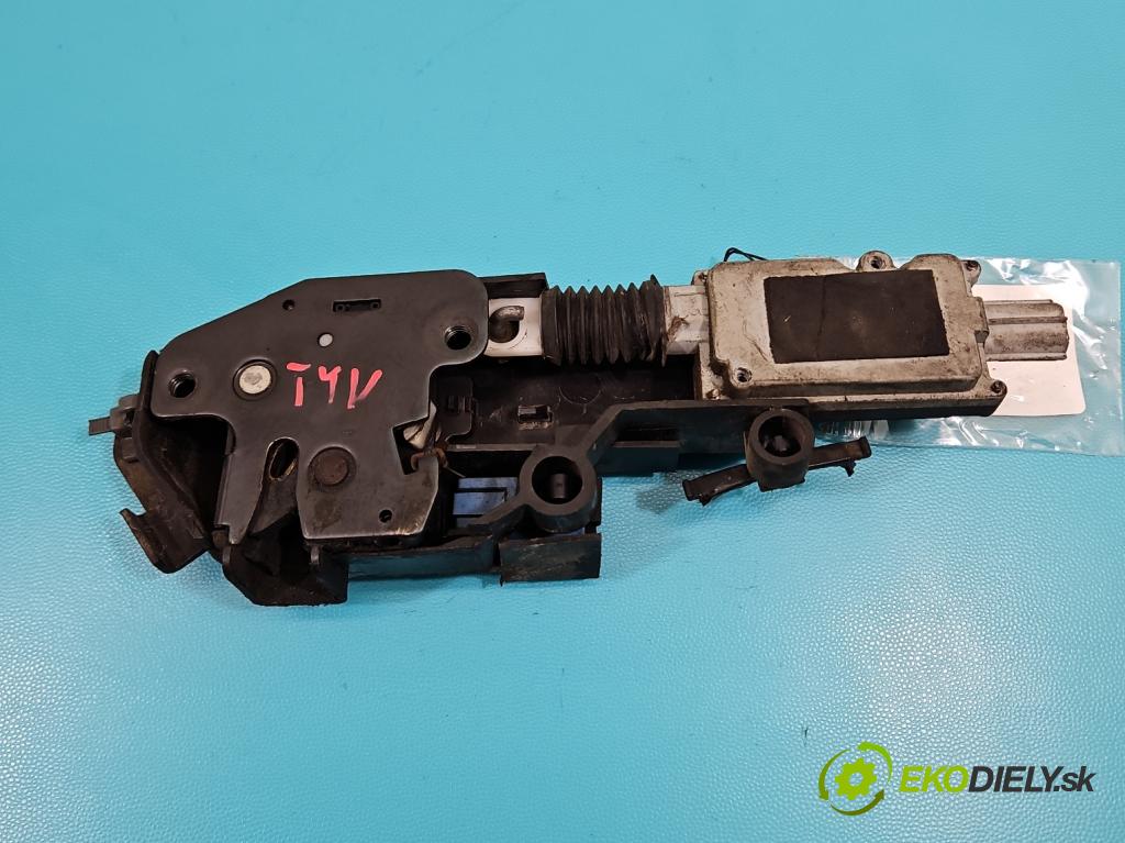 Land rover Freelander I 1998-2006 1.8 16V 120 HP manual 88 kW 1796 cm3 5- zámok kufrové dvere zadné