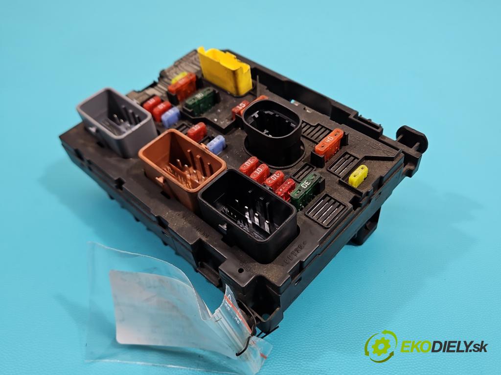 Peugeot 307 1.6 hdi 109 HP manual 80 kW 1560 cm3 5- riadiaca jednotka ostatné 9661087080